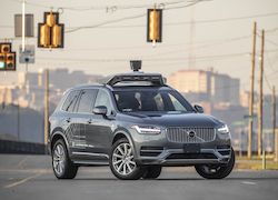 В США возобновили тестирование беспилотных автомобилей на городских улицах В США возобновили тестирование беспилотных автомобилей на городских улицах